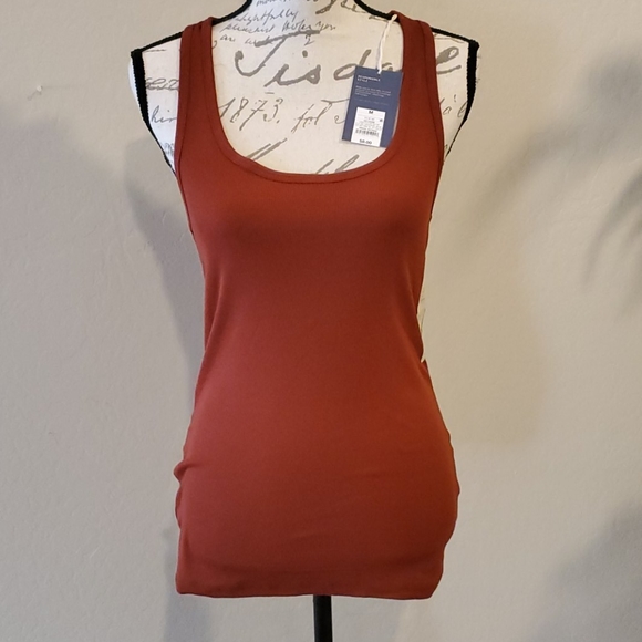 Tank top - Picture 2 of 5